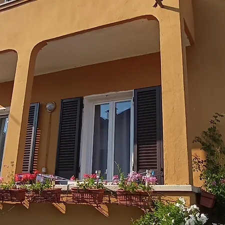 Casa Fiori E Apartment